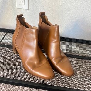 Everlane tan leather boots size 9